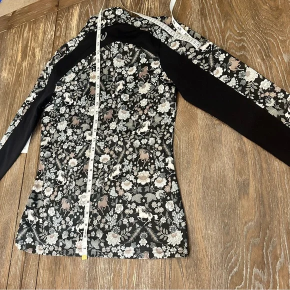 Kerrits Black and Gray Floral Long Sleeve Top - Picture 7 of 14